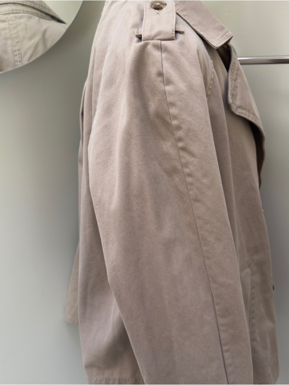 LOFT Classic Double-Breasted Khaki Trench/Utility jacket, size Medium - Picture 6 of 9